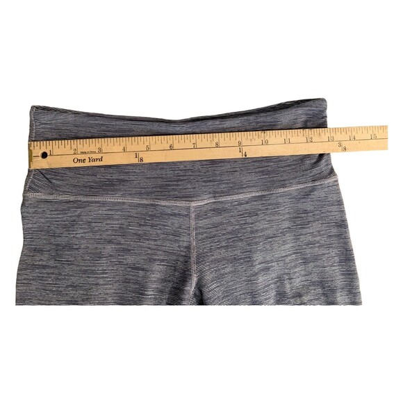 LULULEMON Midrise Ruched Waist Cropped Legging Keyhole Leg Gray Mini Stripe Sz 6 - Picture 10 of 11